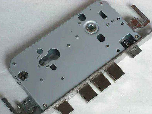 乐都24小时上门开锁公司